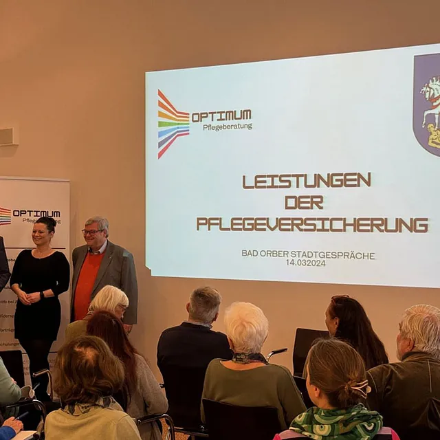 Bad Orb - Eine gut besuchte Veranstaltung zum Thema “Pflegeversicherung“ mit uns als Partner zum Thema „Immobilienbewertung und -verkauf“.