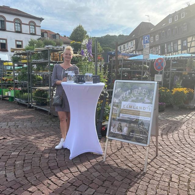 Best & Partner Immobilien | Markt Gelnhausen - ELMLAND1 auf dem schönen Wochenmarkt in Gelnhausen