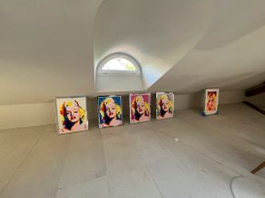 Best & Partner Immobilien - Galerie Ausstellung "60 Jahre Women in Cars"