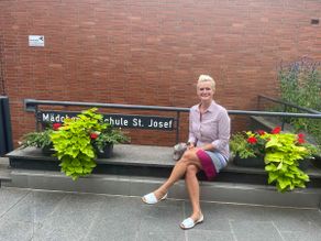 Best & Partner Immobilien - Galerie zum Berufsinformationstag Mädchenrealschule St. Joseph in Großauheim