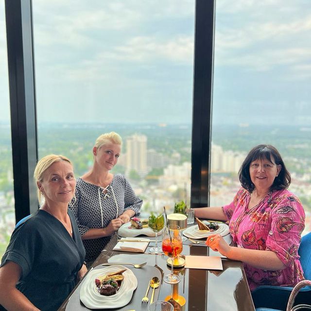Best & Partner Immobilien - Galerie zur Quality time - ein wunderschöner Abend mit grandioser Aussicht und köstlichem Essen