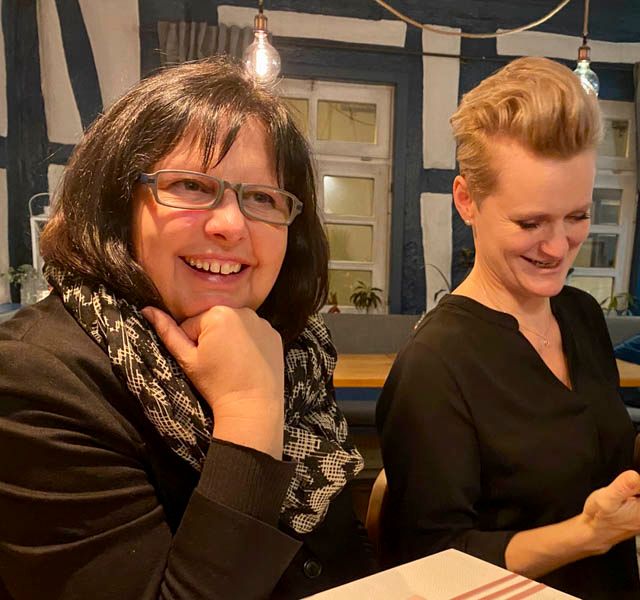 Best & Partner Immobilien - Galerie Weihnachtsfeier Jutta Johannisbauer und Daniela Opitz - Gehrisch