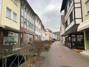 Best & Partner Immobilien - Bad Orb: Kreativquartier - Tour durch den Quellenring