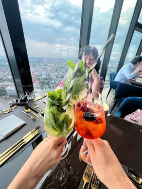 Best & Partner Immobilien - Galerie zur Quality time - ein wunderschöner Abend mit grandioser Aussicht und köstlichem Essen