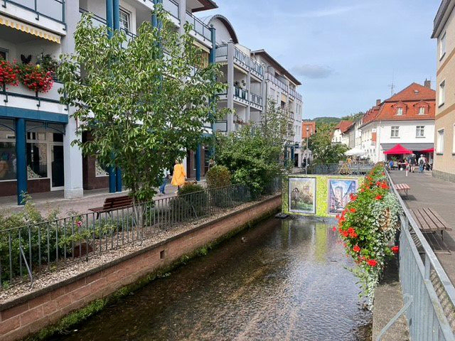 Best & Partner Immobilien | Bad Orb: Dahaam-Markt & Kunst- und Kreativfest am Quellenring 